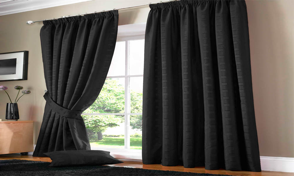 Why blackout curtains are also called thermal curtains?